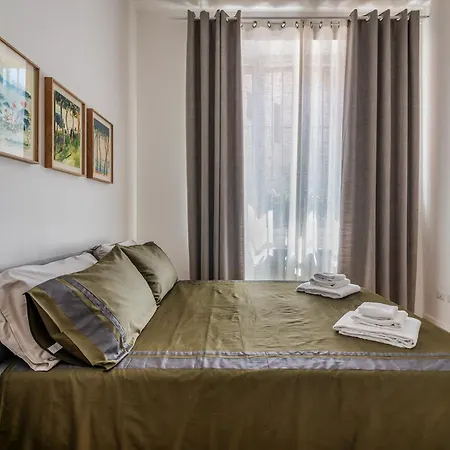 Intrho Isola Luxury , Modern & Cozy * 밀라노